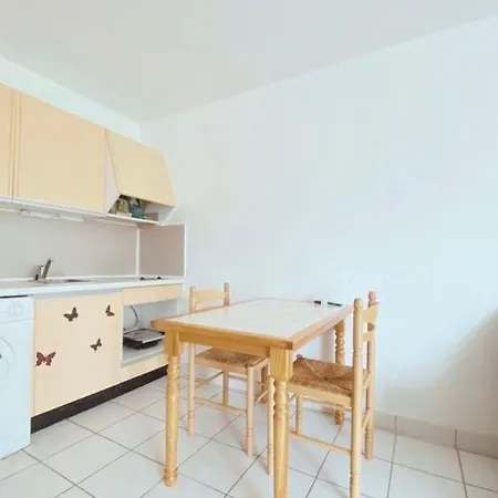 Studio Le Pharo, Plage, Piscine, Centre Port Apartment *
